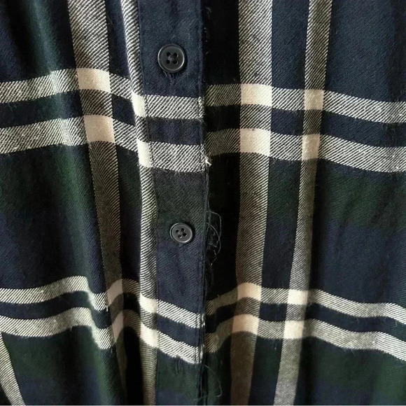 Lucky Brand Flannel (slightly distressed) - Size Large - Picture 5 of 5